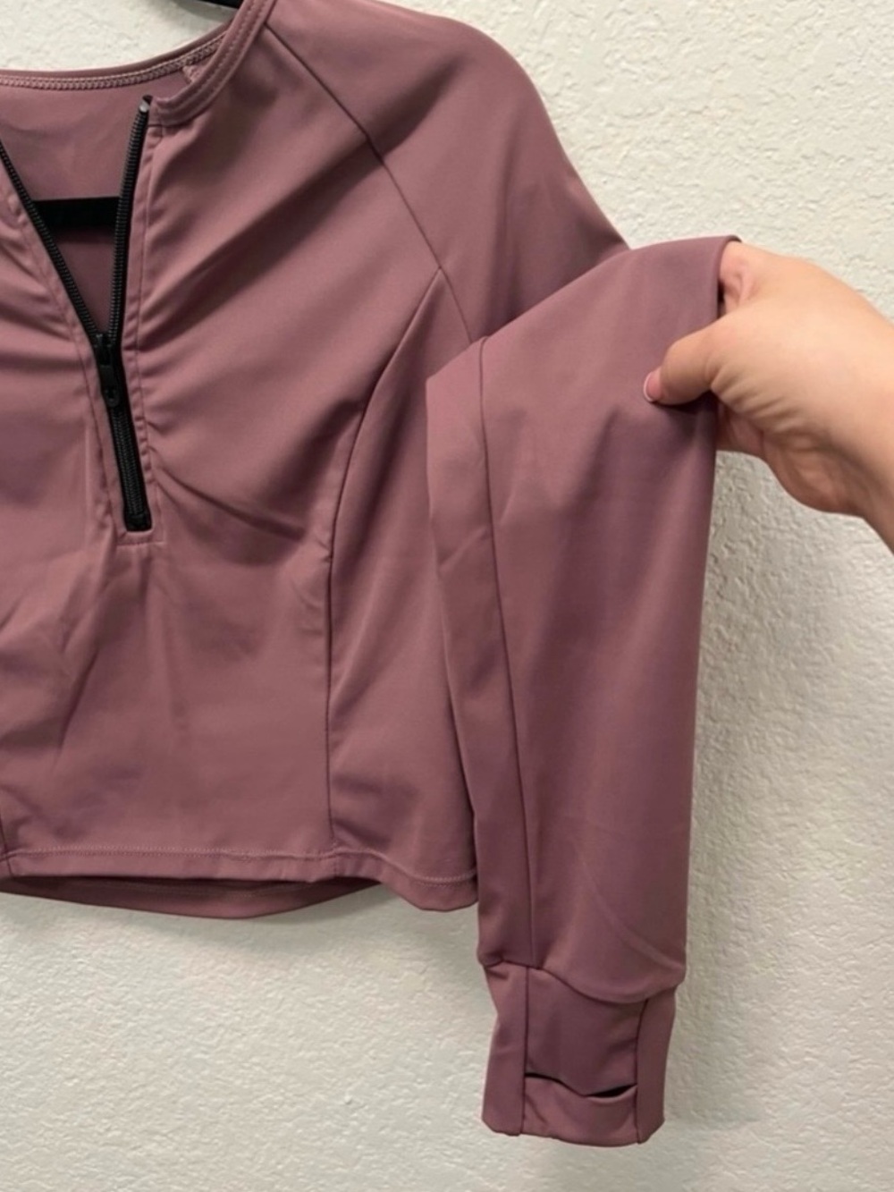 SHEIN Mauve Long-Sleeve Cropped Active Top with Half-Zip - Picture 4 of 4